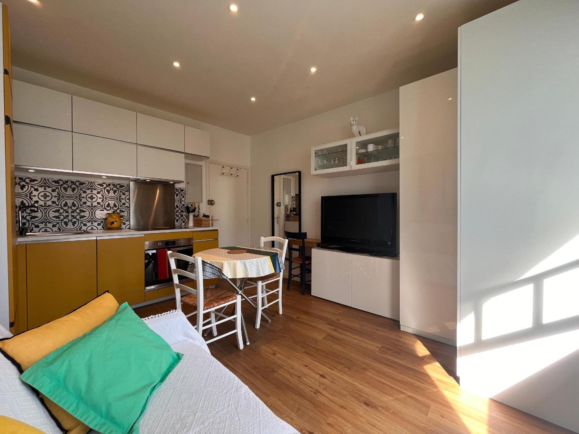 Appartement Lumineux 1 Chambre Au Coeur De Saint-Jean-De-Luz, Proche Plage Et Halles - Fr-1-239-890 Kültér fotó